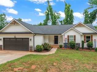 429 Nelson Dr, Anderson, SC 29621