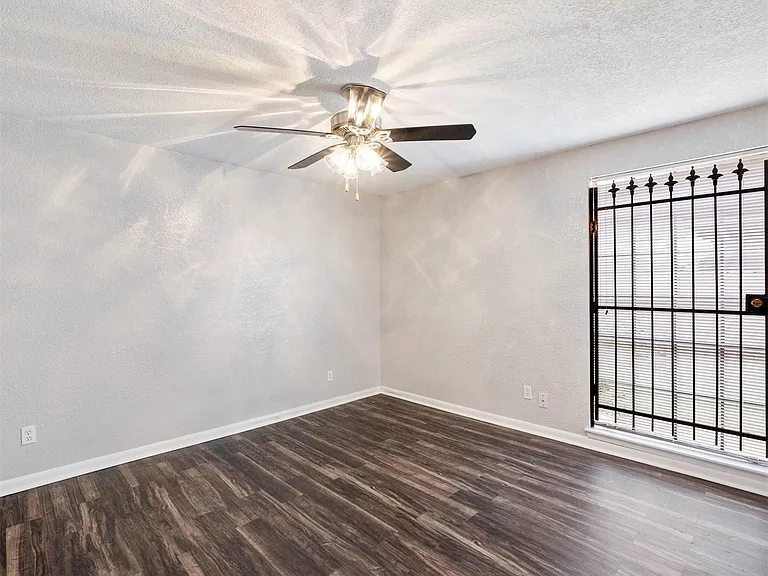 12500 Sandpiper Dr #27 — Photo 10