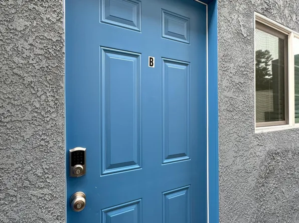 148 14th St #B, Seal Beach, CA 90740