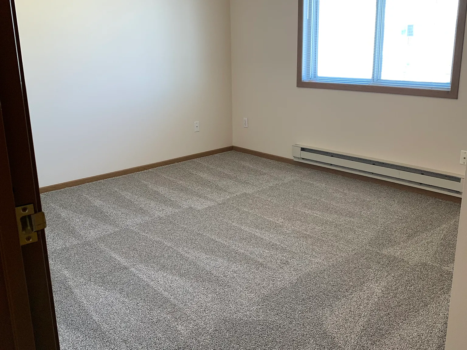 SunWest II Apartments — Photo 4