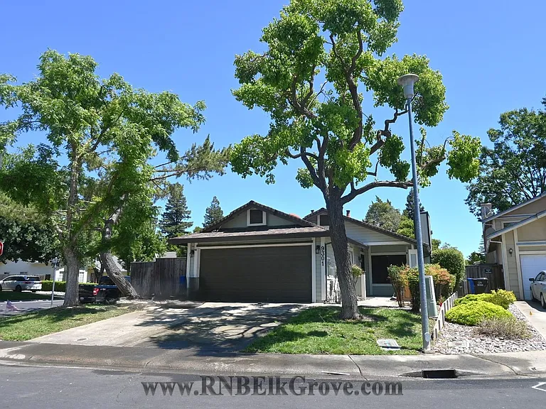 9301 Quintanna Ct — Photo 3