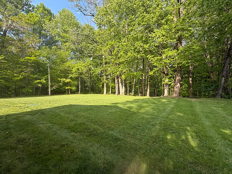 5415 E Earl Young Rd — Photo 4