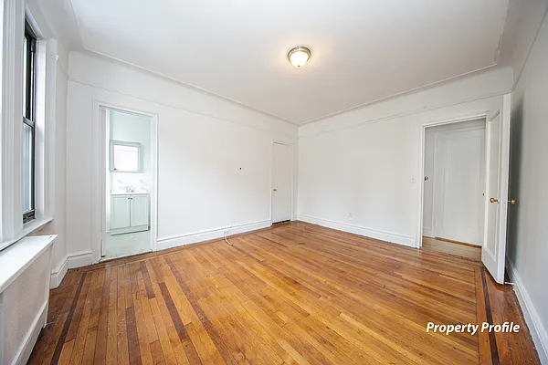 Rented by Property Profile Inc | media 28