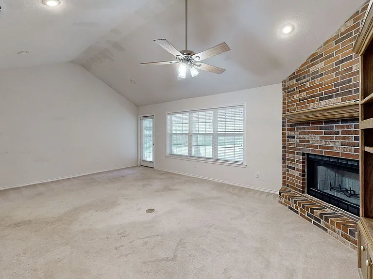 6054 Clay Pit Rd — Photo 7