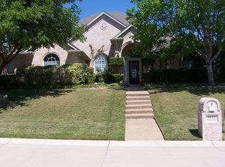 8813 Turnberry Ct, Fort Worth, TX 76179