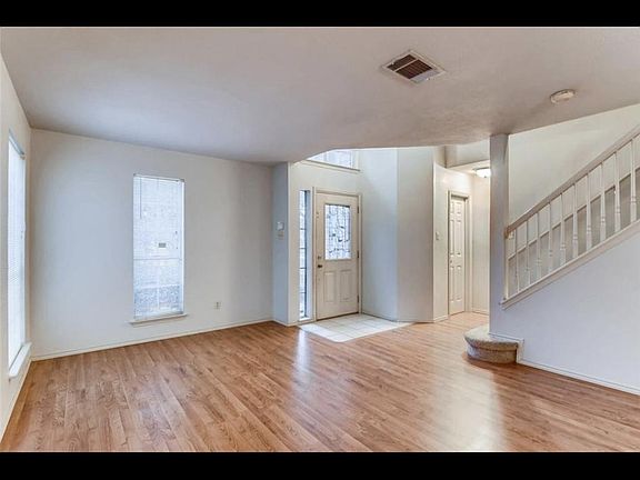 2nd image of 8445 Fern Bluff Ave