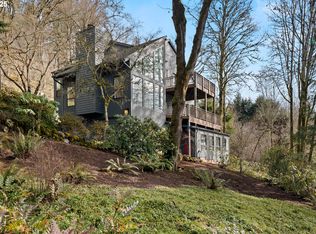 8358 SW Mapleridge Dr, Portland, OR 97225