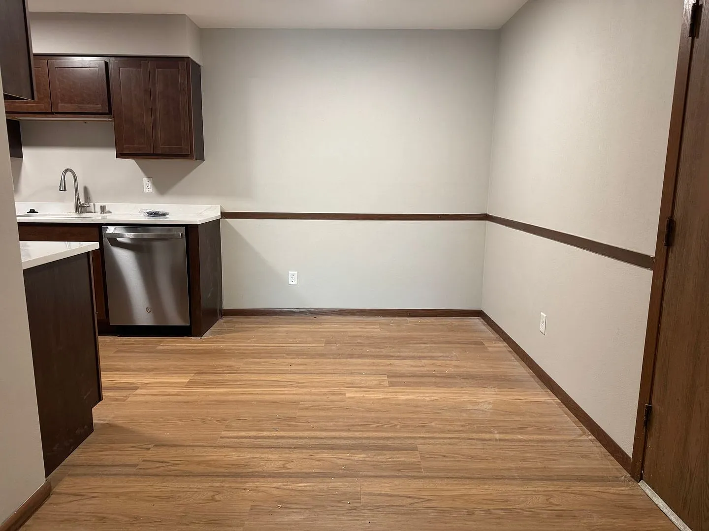 65 Sunfish Ct — Photo 3