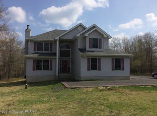 2559 Olympia Ln, Blakeslee, PA 18610