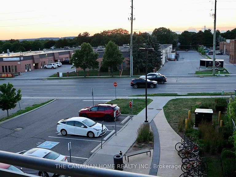 716 Main St E #312 — Photo 5