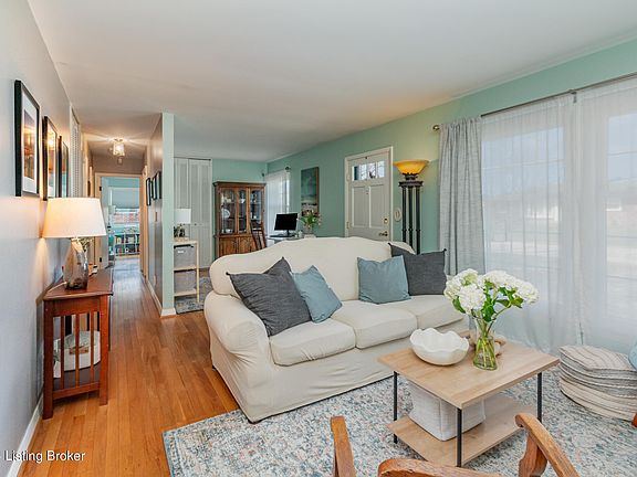 5th image of 213 Juniper Dr