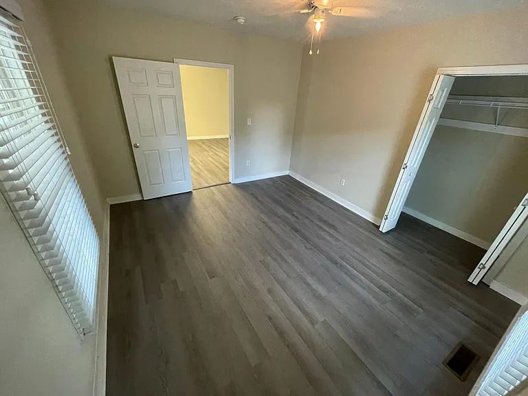 442 Greenleaf St — Photo 11