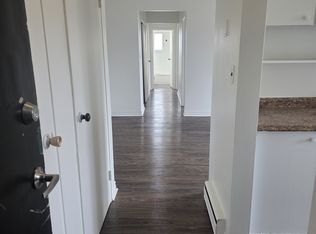 70 Albert St #12, Cambridge, ON N1R 3N2