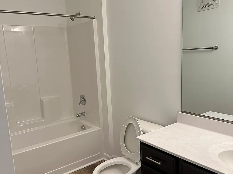 1733 Dromolin Dr #1-206 — Photo 8