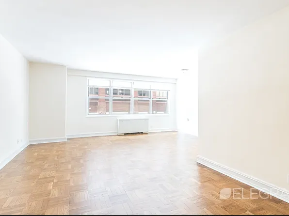 888 Eighth Avenue image 1 of 5