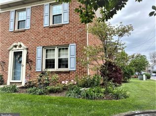 136 Hoffer Way, Manheim, PA