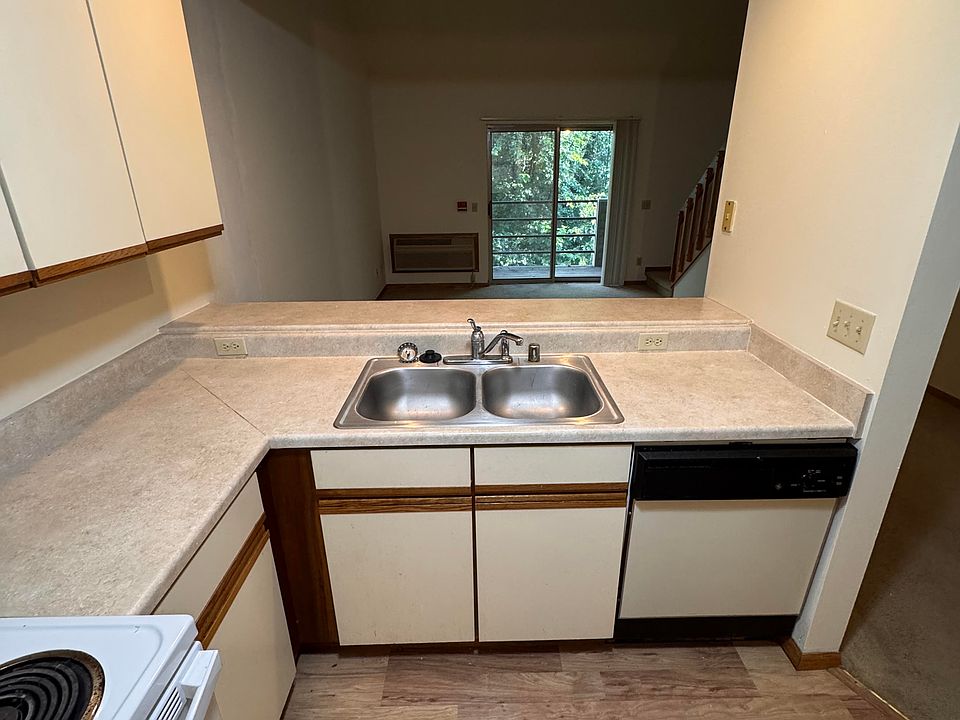 1st image of 2411 Tawhee Dr #18465475