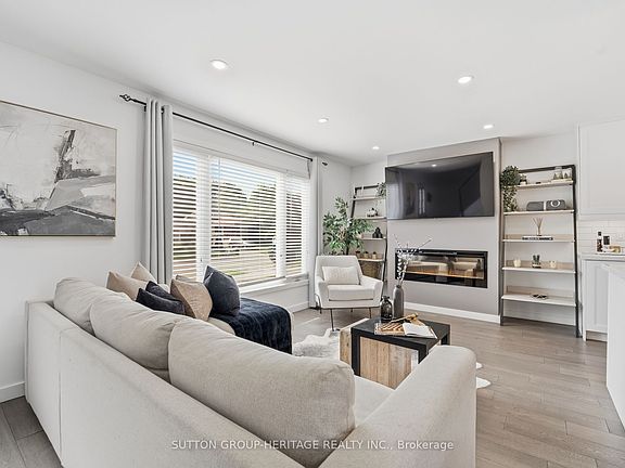 5th image of 67 Madoc Dr