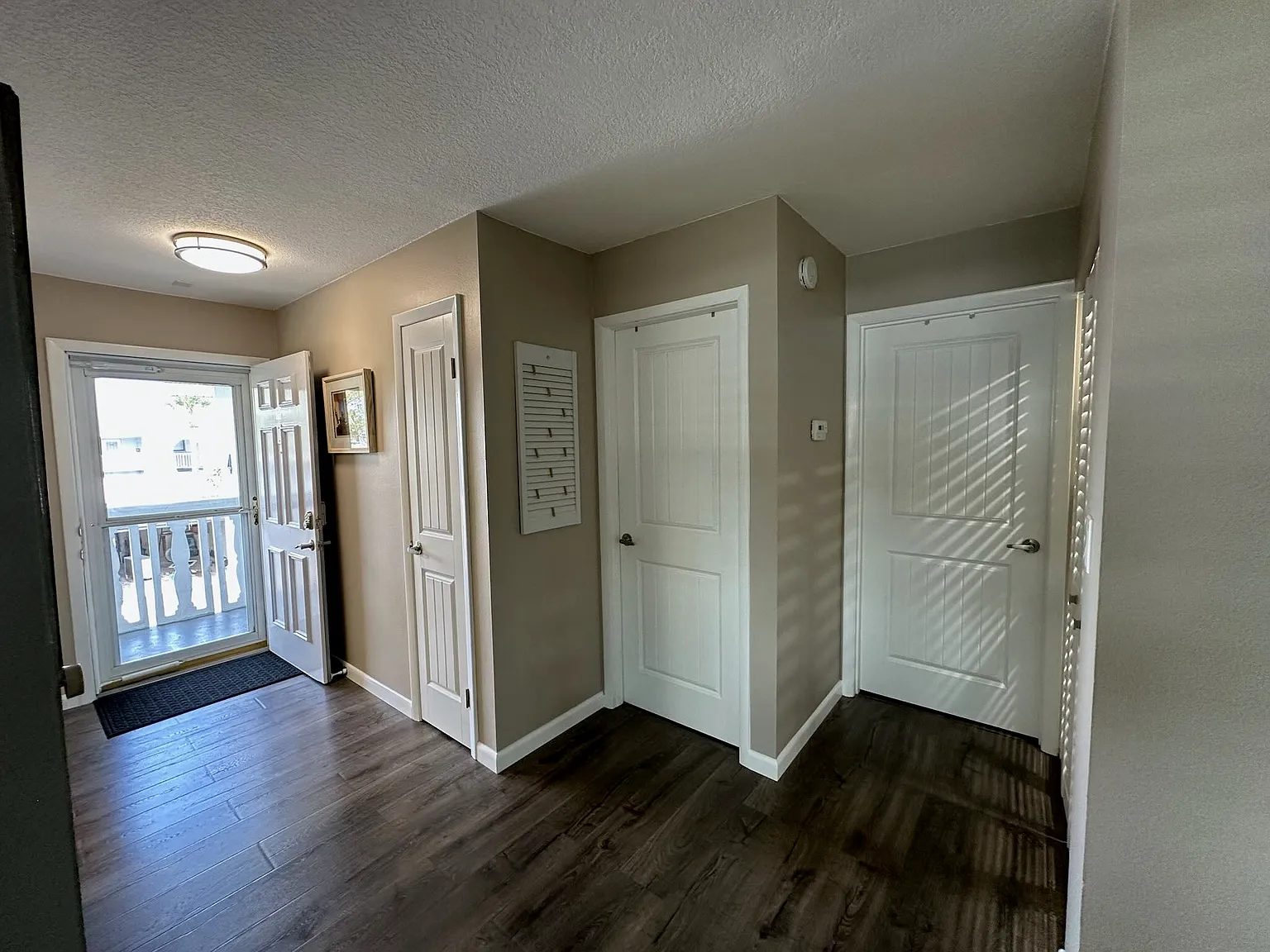 2 bed, 1058 sqft, $2,800 — Photo 4
