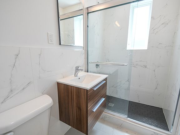 5th image of 1991 Sedgwick Ave APT 6E