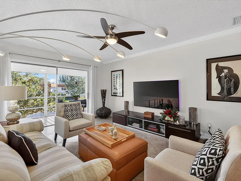 1225 NW 21st St #36-3609 — Photo 14