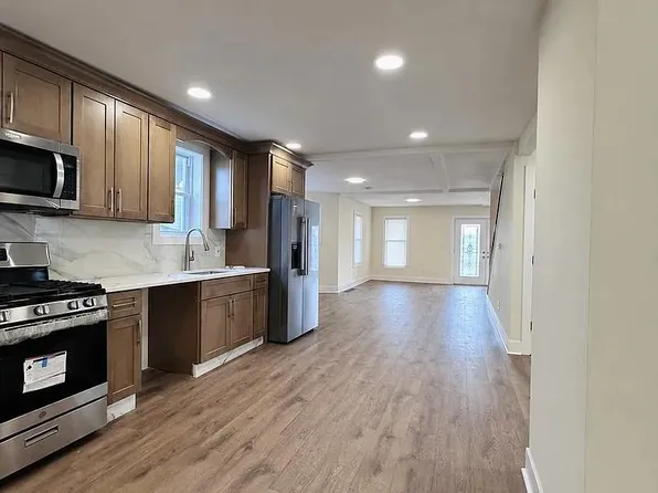 1019 N Broad St, Woodbury, NJ 08096