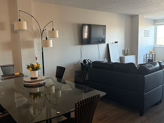 2nd image of 2225 Buchtel Blvd APT 703