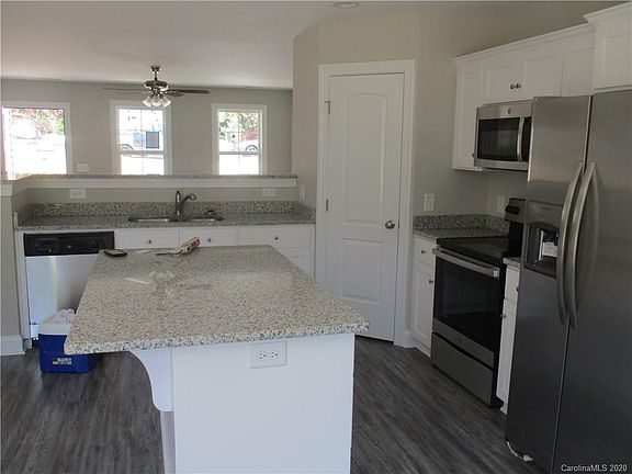 5th image of 316 E Corriher St E