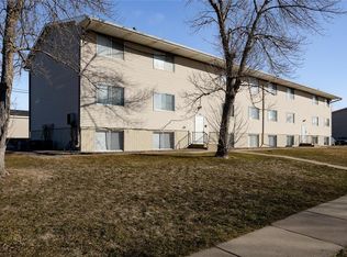 3760 12th Ave SW APT 6, Cedar Rapids, IA 52404