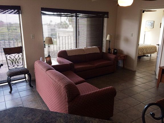 3rd image of 109 W Tarpon St #203