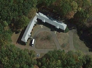 122 Country Club Rd APT A, Cheshire, CT 06410