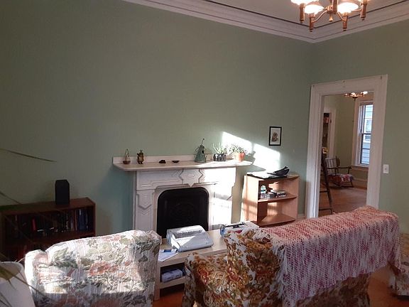 3rd image of 47 Wood St #1