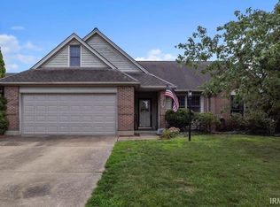 3805 Pine Needle Point, Evansville, IN 47715