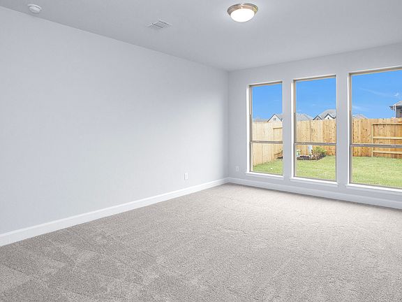 4th image of 1439 Girasol St