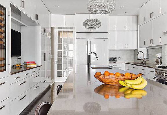 5th image of 229 W 97th St APT 3