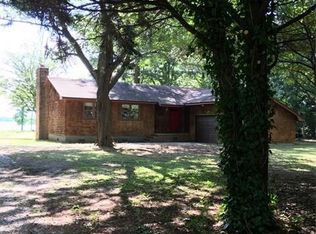 1215 Little River Dr, Elizabeth City, NC 27909