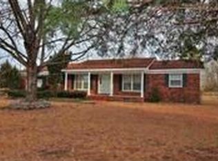 1 Earl Pl, Midway Park, NC 28544