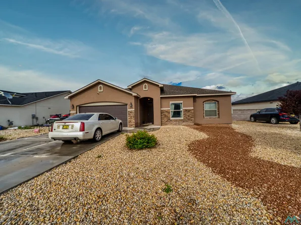 812 Barcelona Ct, Carlsbad, NM 88220
