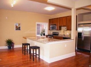 3635 Humphrey St APT 1W, Saint Louis, MO 63116