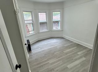 607 E 17th St APT 1, Brooklyn, NY 11226