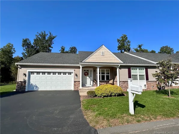 20 Woodridge Drive #20, Windsor Locks, CT 06096
