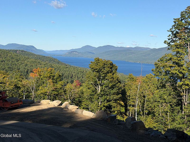 3rd image of 188 Watershed Drive
