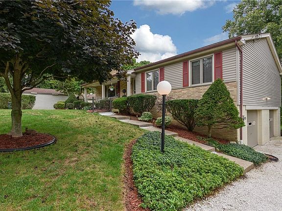 3rd image of 1204 Taplin Ave
