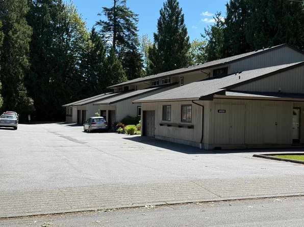 4850 207th St #4, Langley, BC V3A 2E3