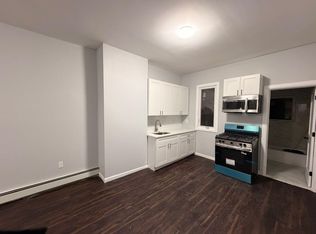 906 Summit Ave #2L, Union City, NJ 07087