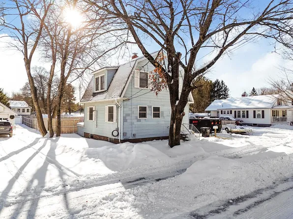 20 Manners Avenue, Bangor, ME 04401