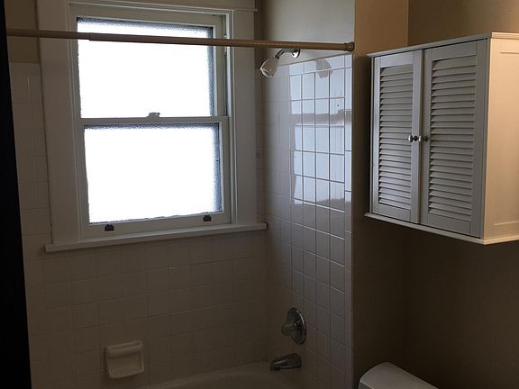 4th image of 26 Woodette Pl #2