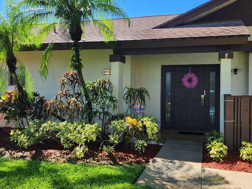 1st image of 2553 Carambola Cir N #1840