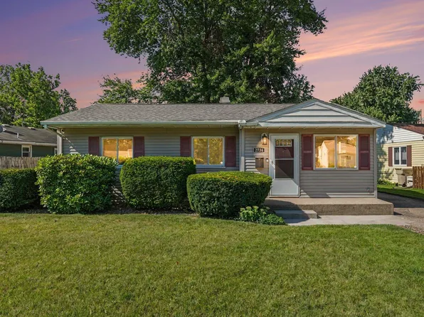 2734 Anzio Ave, South Bend, IN 46615