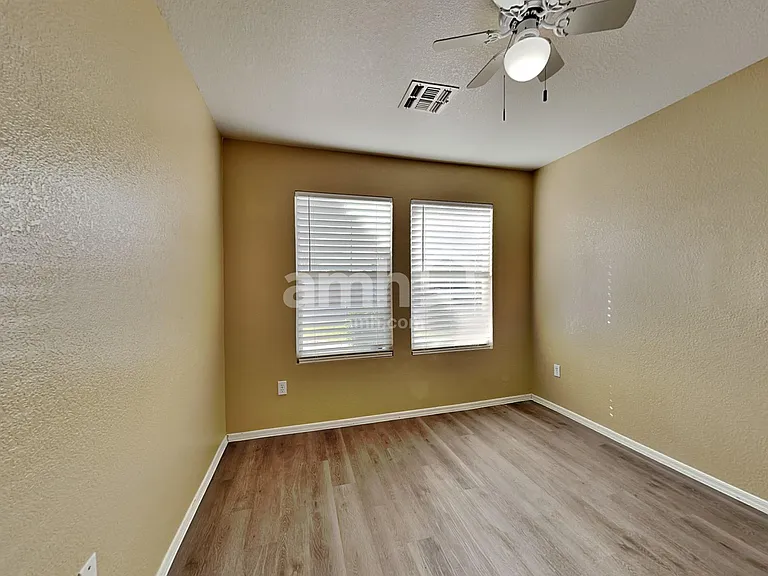 2903 S Channing — Photo 13